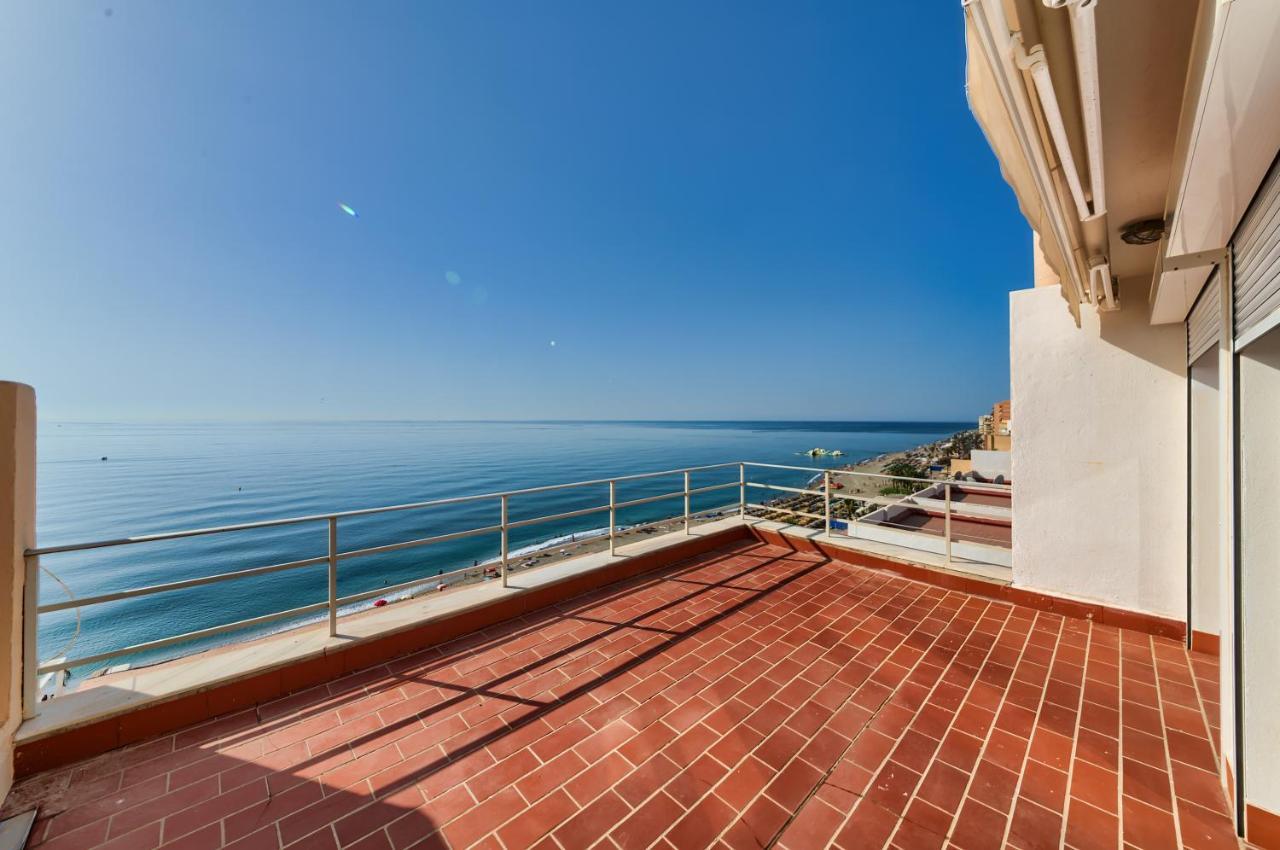 Holidays2Fuengirola Duplex With Stunning Sea View, Terraces,1St Line Beside Port Εξωτερικό φωτογραφία